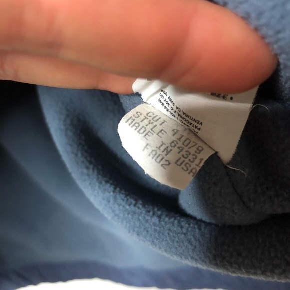 Patagonia Boy grey puffer jacket size 12 - Picture 7 of 8